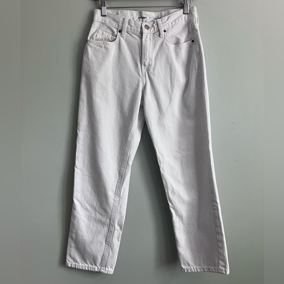 Old Navy Denim - OLD NAVY White Highrise Slouchy Straight Cropped Jeans Size 0